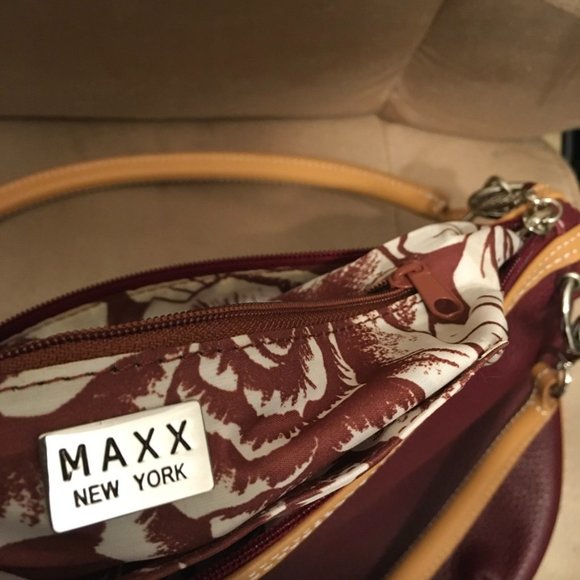 Maxx  New York  Hobo Shoulder Bag NWOT - Picture 6 of 11